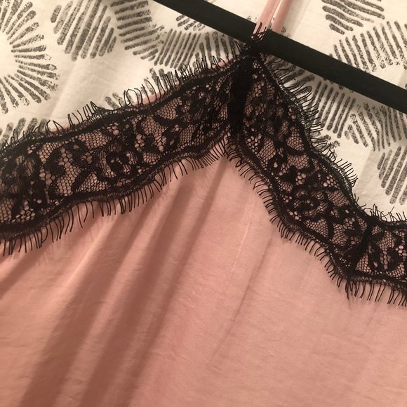 ❗️Sold❗️Black Lace Trim Camisole - Picture 2 of 3